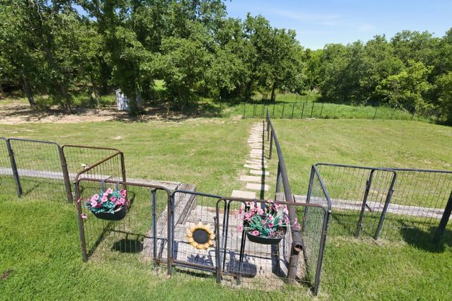 112 Monarch Lane, Poolville, TX 76487
