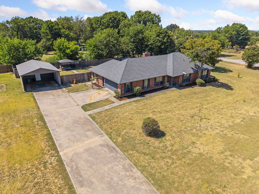 105 Cedar Ridge, Lowry Crossing, TX 75069