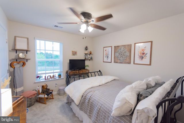 88 GUMSPRING DR, Charles Town, WV 25414