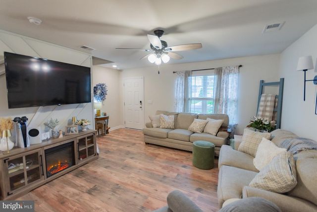 88 GUMSPRING DR, Charles Town, WV 25414