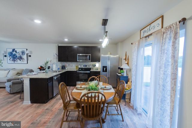 88 GUMSPRING DR, Charles Town, WV 25414