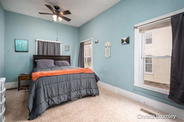 517 Front Street, Lowell City, MI 49331