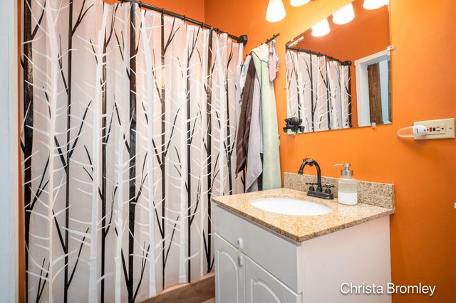 517 Front Street, Lowell City, MI 49331