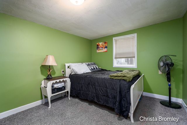 517 Front Street, Lowell City, MI 49331