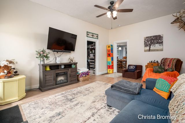 517 Front Street, Lowell City, MI 49331