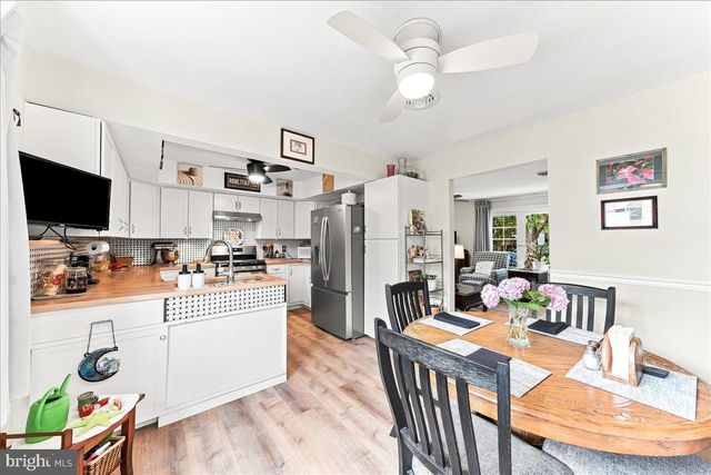 301 DELAWARE AVE, Oxford, PA 19363
