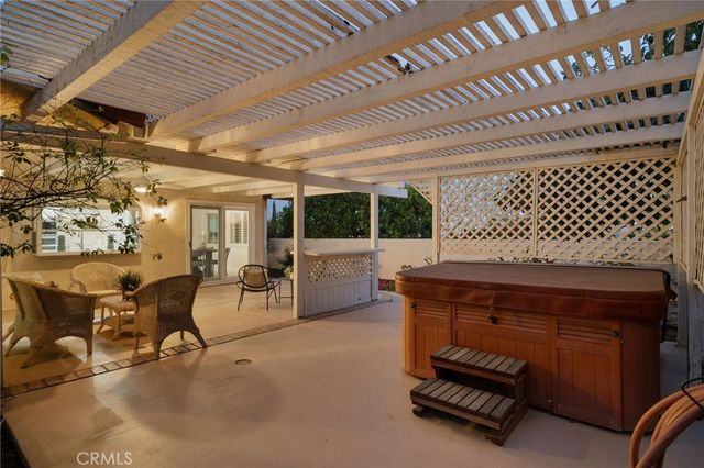 860 Calle Del Sol, Upland, CA 91784