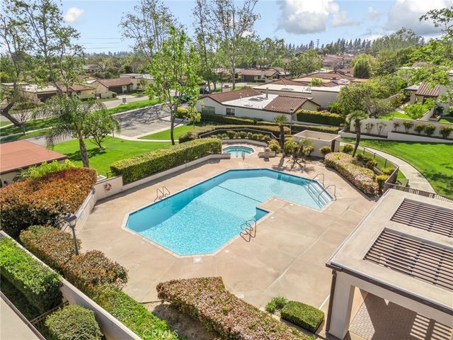 860 Calle Del Sol, Upland, CA 91784