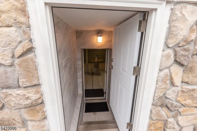 852 Springfield Ave, New Providence Boro, NJ 07974