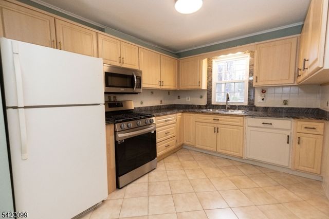 852 Springfield Ave, New Providence Boro, NJ 07974