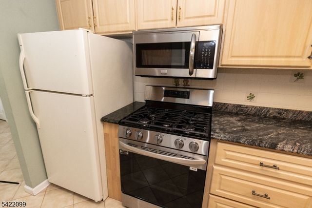 852 Springfield Ave, New Providence Boro, NJ 07974