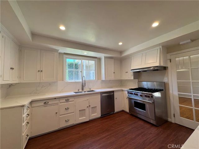 565 Sierra Vista, San Marino, CA 91108