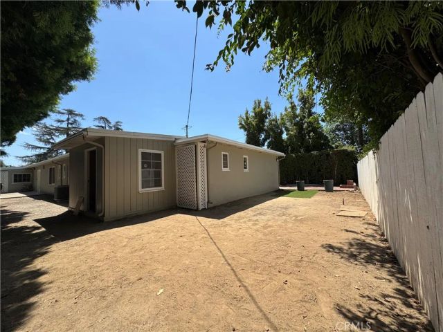565 Sierra Vista, San Marino, CA 91108