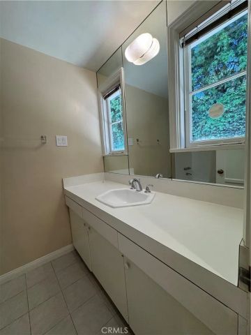 565 Sierra Vista, San Marino, CA 91108