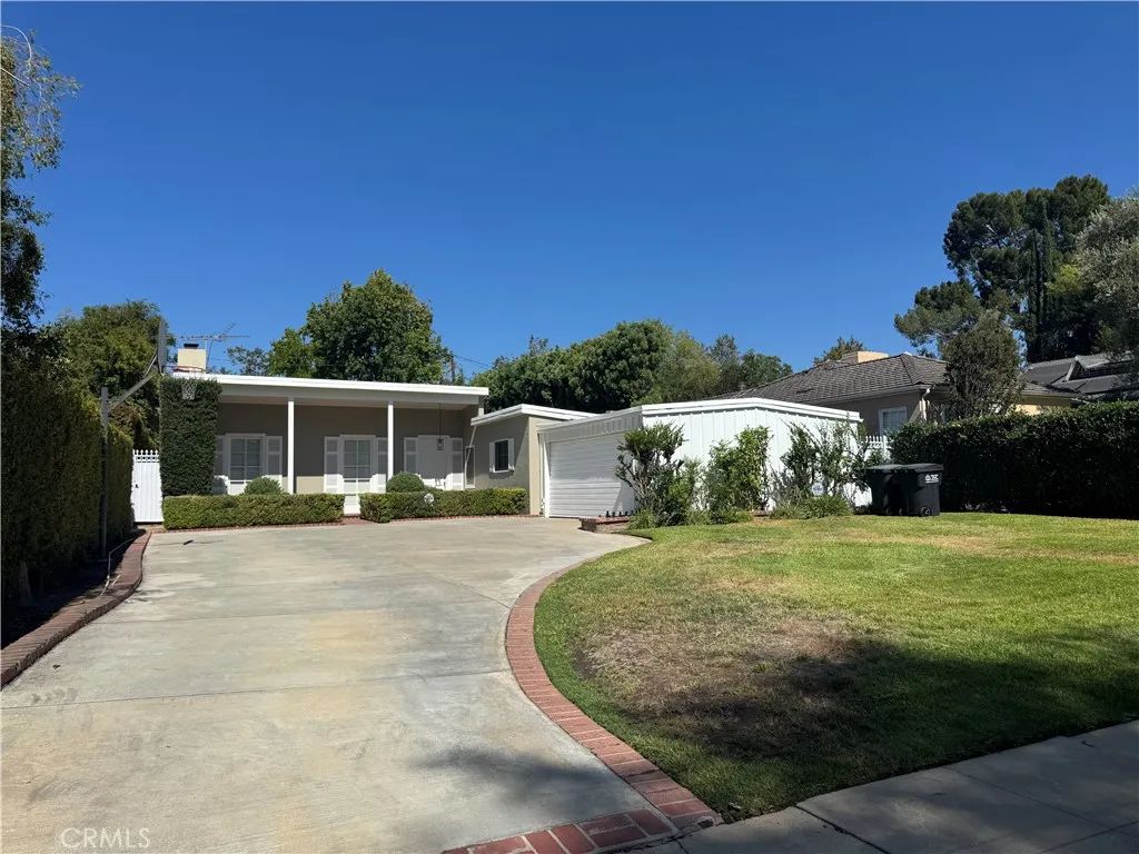 565 Sierra Vista, San Marino, CA 91108
