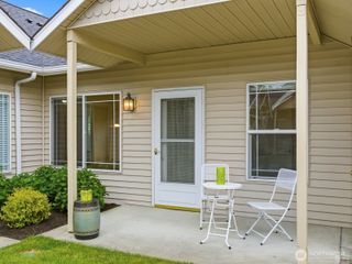 323 N Laventure Road #C, Mount Vernon, WA 98273
