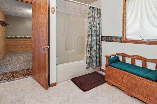 8188 E Woodruff Drive, Newaygo, MI 49337