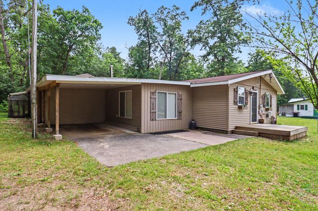8188 E Woodruff Drive, Newaygo, MI 49337