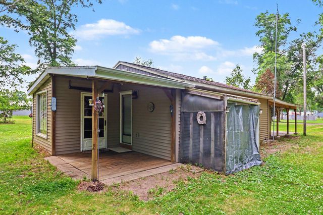 8188 E Woodruff Drive, Newaygo, MI 49337