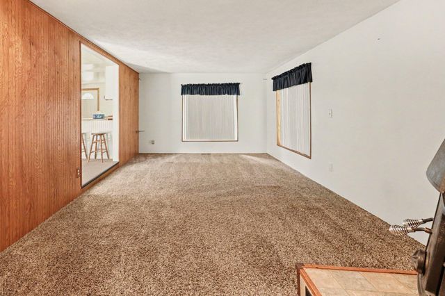 8188 E Woodruff Drive, Newaygo, MI 49337