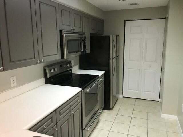 3023 Alcazar Place 202, Palm Beach Gardens, FL 33410