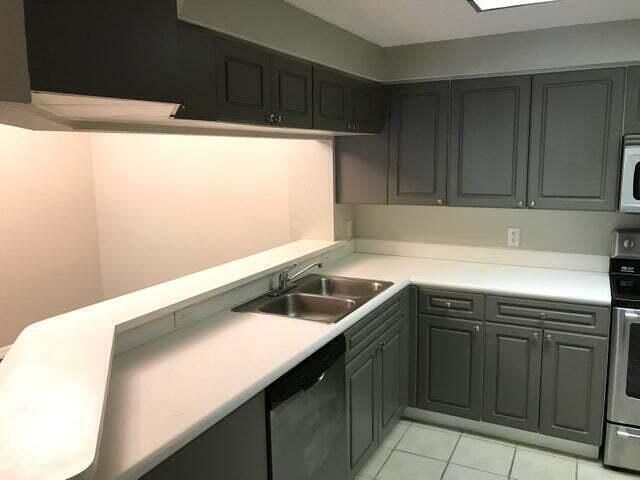 3023 Alcazar Place 202, Palm Beach Gardens, FL 33410