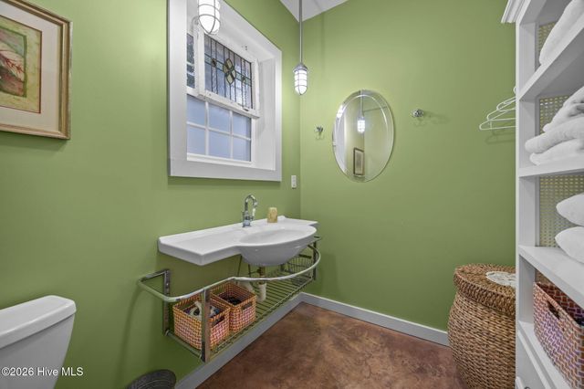 109 Sea Urchin Court, Surf City, NC 28445