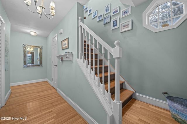 109 Sea Urchin Court, Surf City, NC 28445