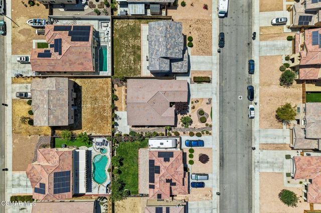 3652 Half Dome Avenue, Rosamond, CA 93560