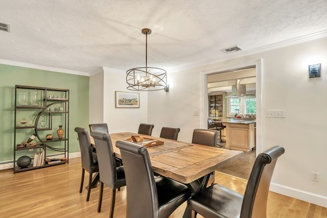 10 Ballard Terrace, Lexington, MA 02420