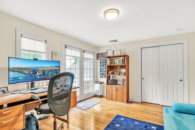 10 Ballard Terrace, Lexington, MA 02420