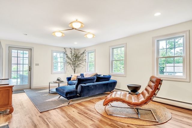 10 Ballard Terrace, Lexington, MA 02420