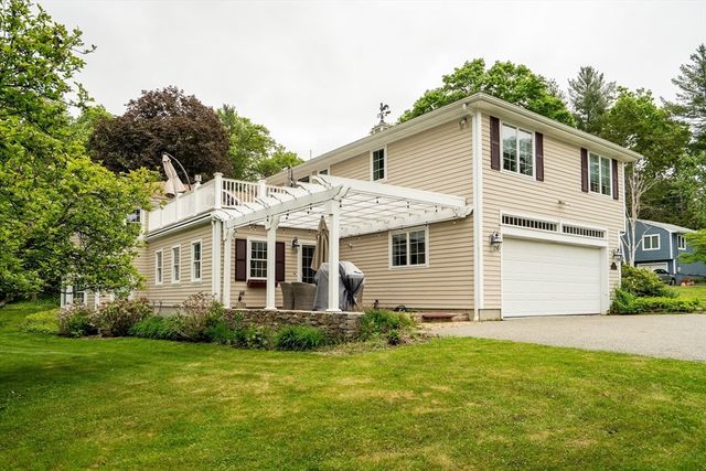 10 Ballard Terrace, Lexington, MA 02420