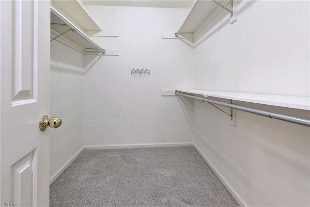 804 Gateway CT, Newport News, VA 23602