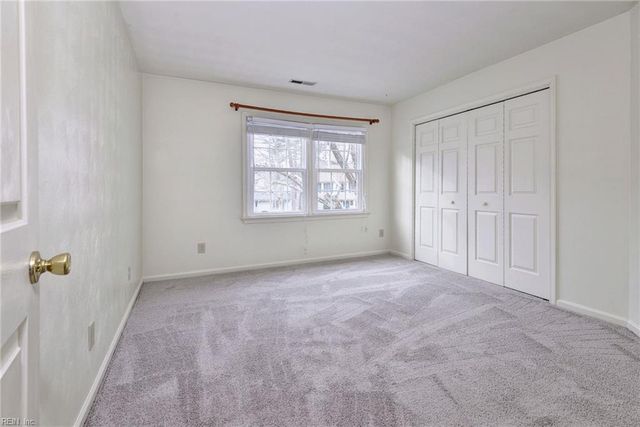 804 Gateway CT, Newport News, VA 23602