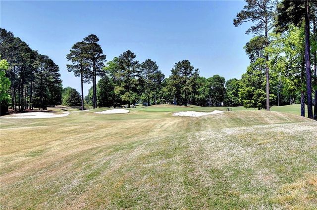 804 Gateway CT, Newport News, VA 23602