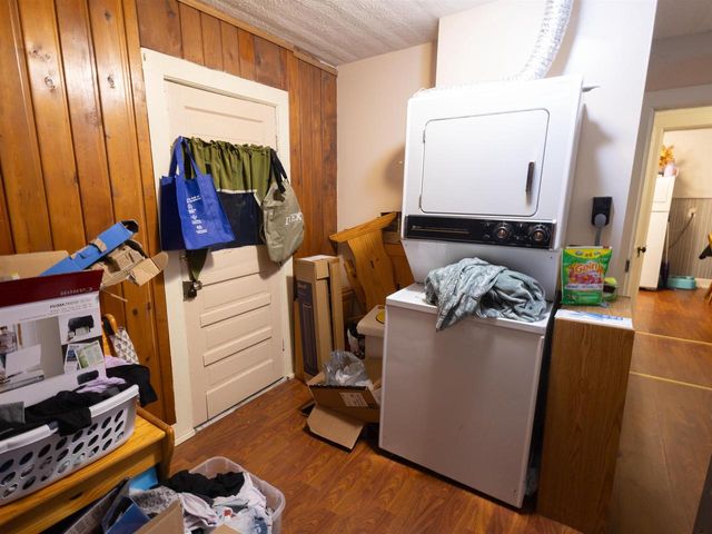 420 W RICHMOND STREET, Shawano, WI 54166