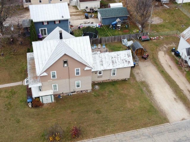420 W RICHMOND STREET, Shawano, WI 54166