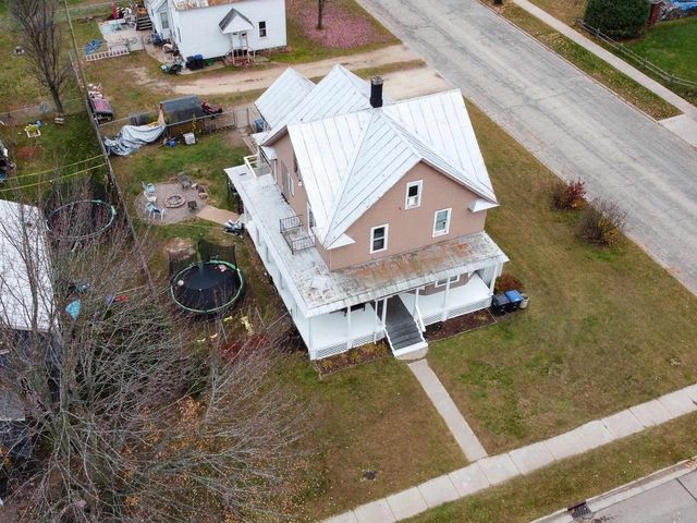 420 W RICHMOND STREET, Shawano, WI 54166