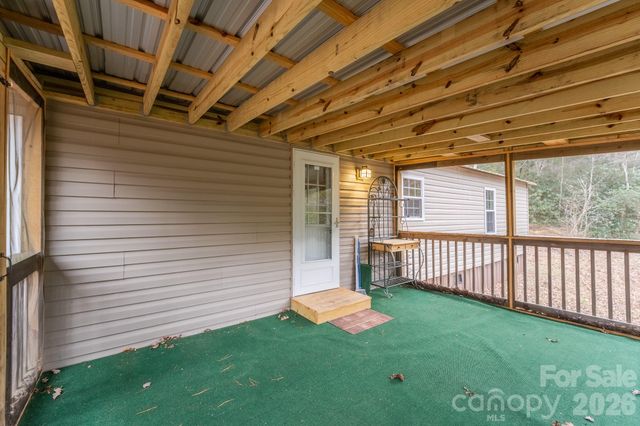 310 Sassafras Gap Lane, Brevard, NC 28712