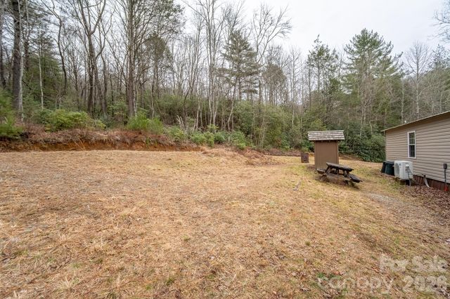 310 Sassafras Gap Lane, Brevard, NC 28712