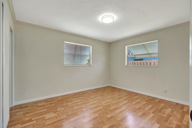 713 Gumtree Road, North Palm Beach, FL 33408