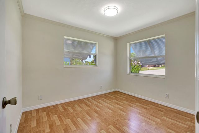 713 Gumtree Road, North Palm Beach, FL 33408