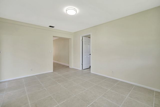 713 Gumtree Road, North Palm Beach, FL 33408