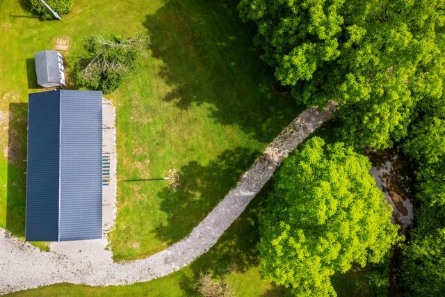 165 Pomeroyton Wellington Road, Wellington, KY 40387