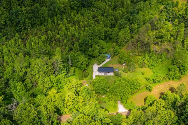 165 Pomeroyton Wellington Road, Wellington, KY 40387