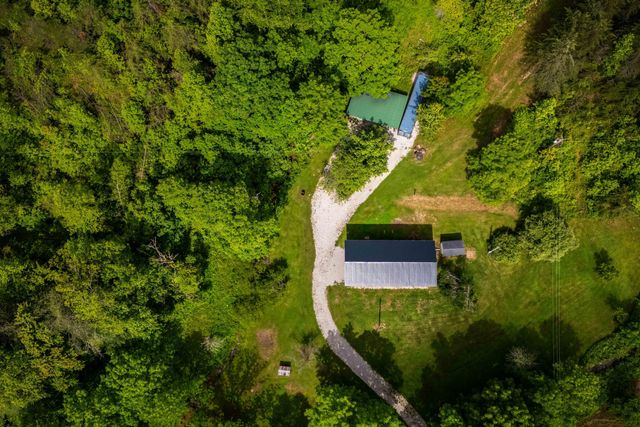 165 Pomeroyton Wellington Road, Wellington, KY 40387