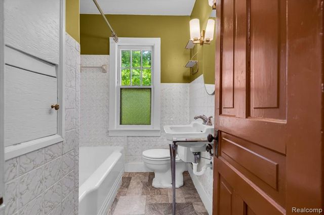 624 N Prospect Road, Ypsilanti, MI 48198