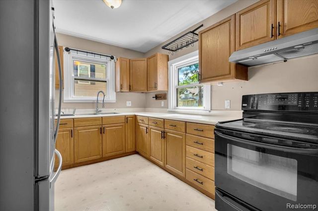 624 N Prospect Road, Ypsilanti, MI 48198