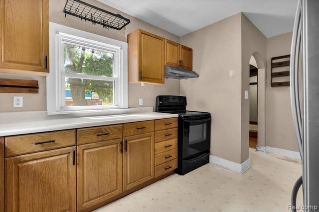 624 N Prospect Road, Ypsilanti, MI 48198